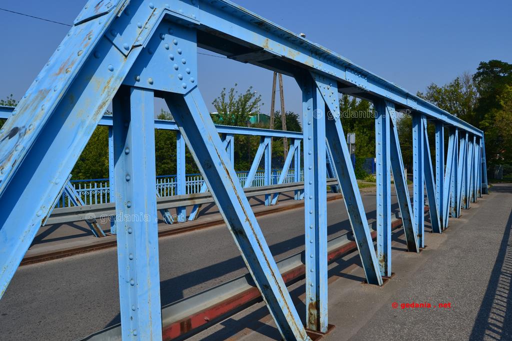 Były most kolei wąskotorowej na Opływie Motławy